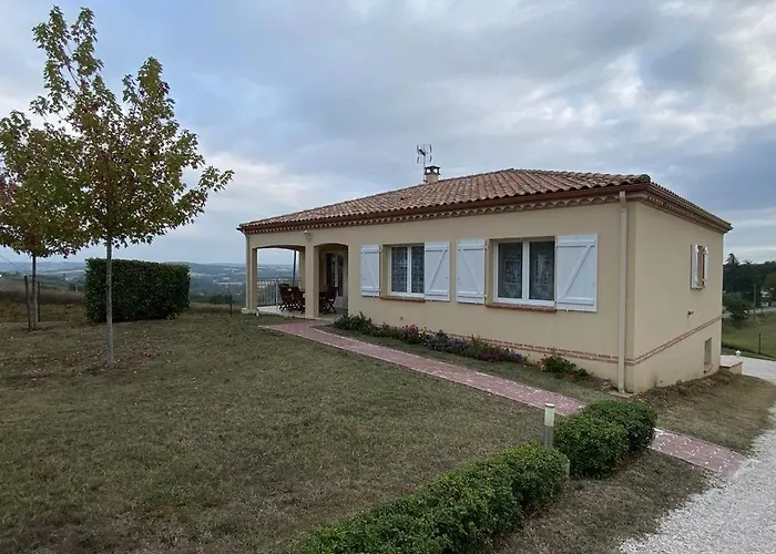 بيت للعطل Le Clos Des Erables *