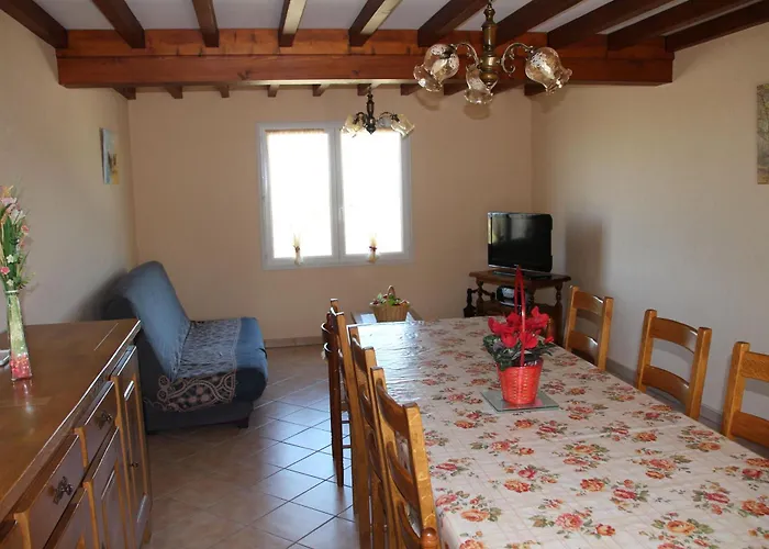 بيت للعطل Le Clos Des Erables *